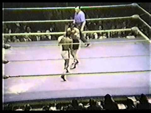 Ruben Olivares vs Chucho Castillo I