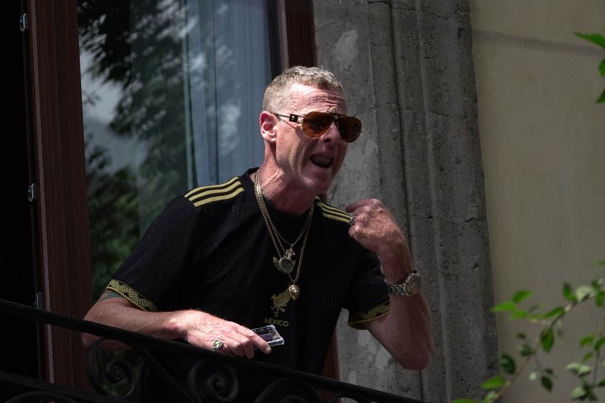 foreigner yelling at protesters