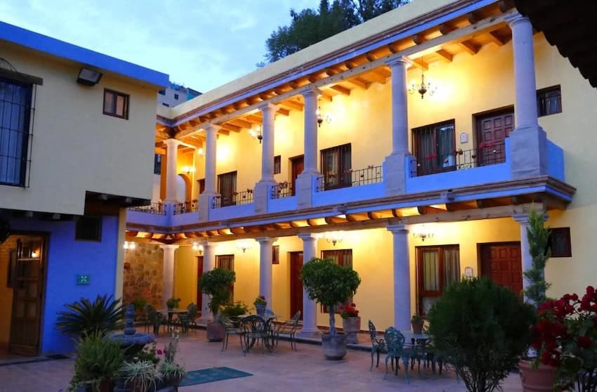 El Mesón de los Poetas 