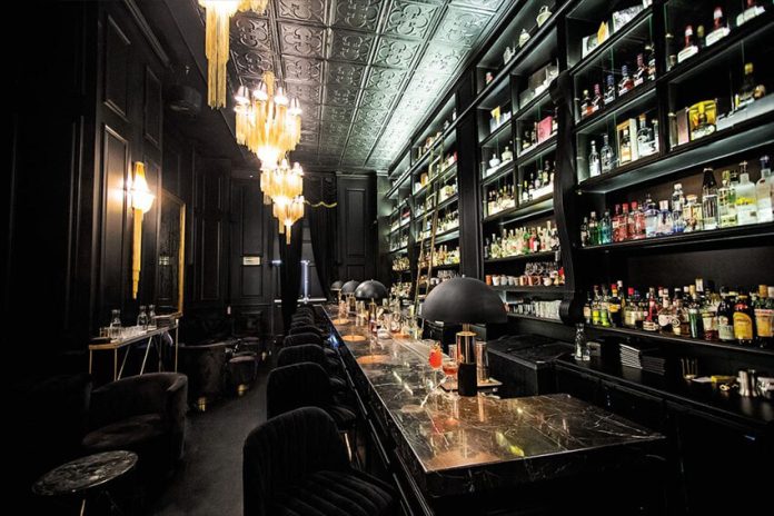 Handshake Speakeasy in the Colonia Juárez neighborhood of Mexico City.