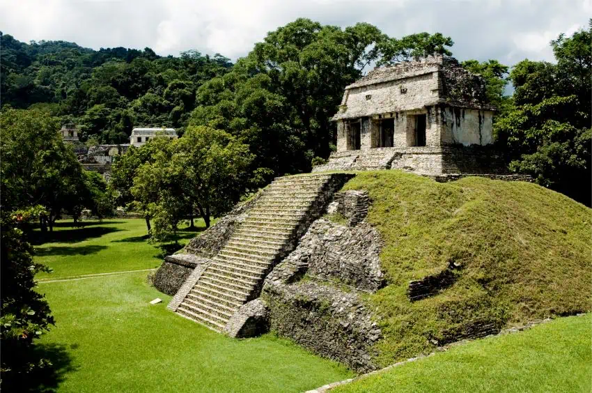 Maya temple in Palenque