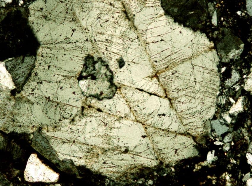 Micrograph of shocked quartz